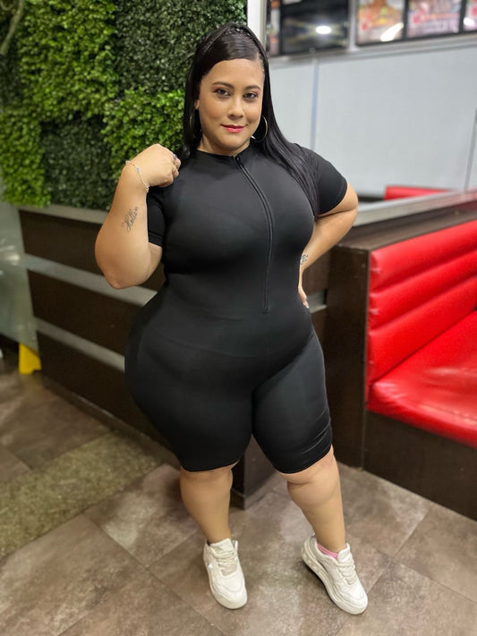 ENTERIZO CORTO MANGA C CIERRE PLUSS 5128