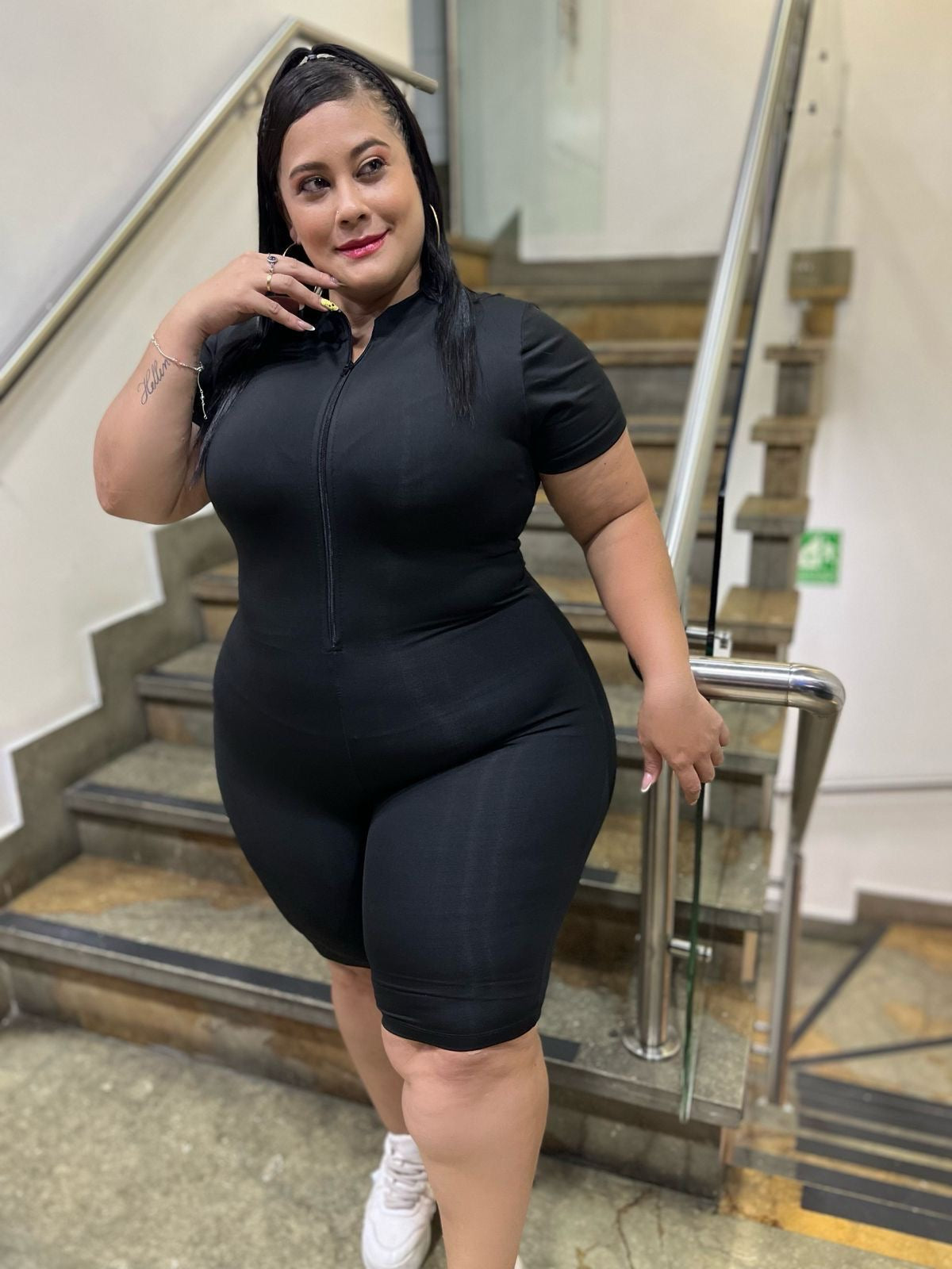 ENTERIZO CORTO MANGA C CIERRE PLUSS 5128