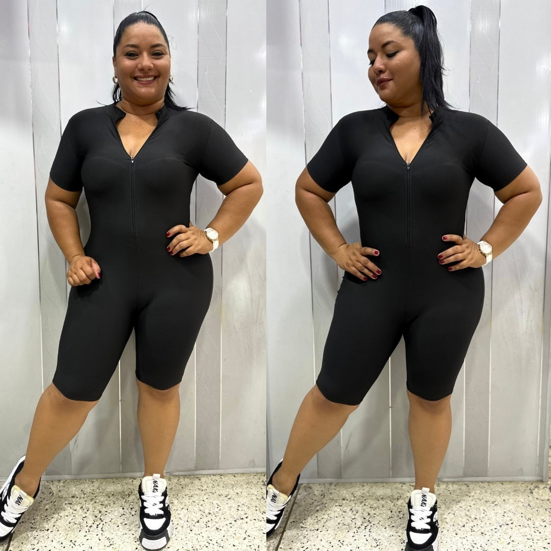 ENTERIZO CORTO MANGA C CIERRE PLUSS 5128