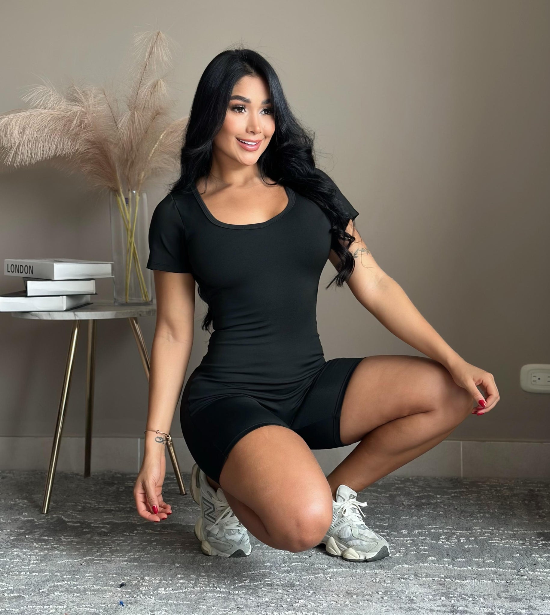 ENTERIZO CORTO HUECO PUSH UP