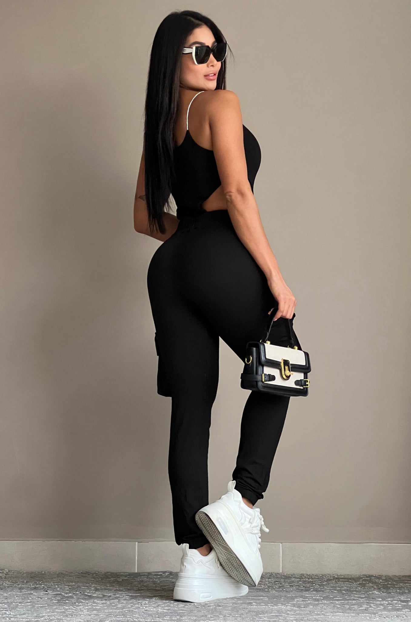 ENTERIZO TIPO CARGO BURDA